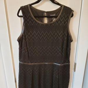20W Sleeveless Black Dress with faux leather trim